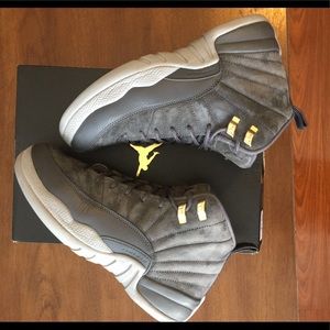 AUTHENTIC Air Jordan 12 Retro